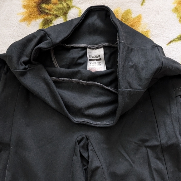 Gymshark Multi Pocket Bike Shorts - Picture 9 of 15